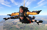 Copyright: New Zealand Tourism Guide. Skydiving in Abel Tasman